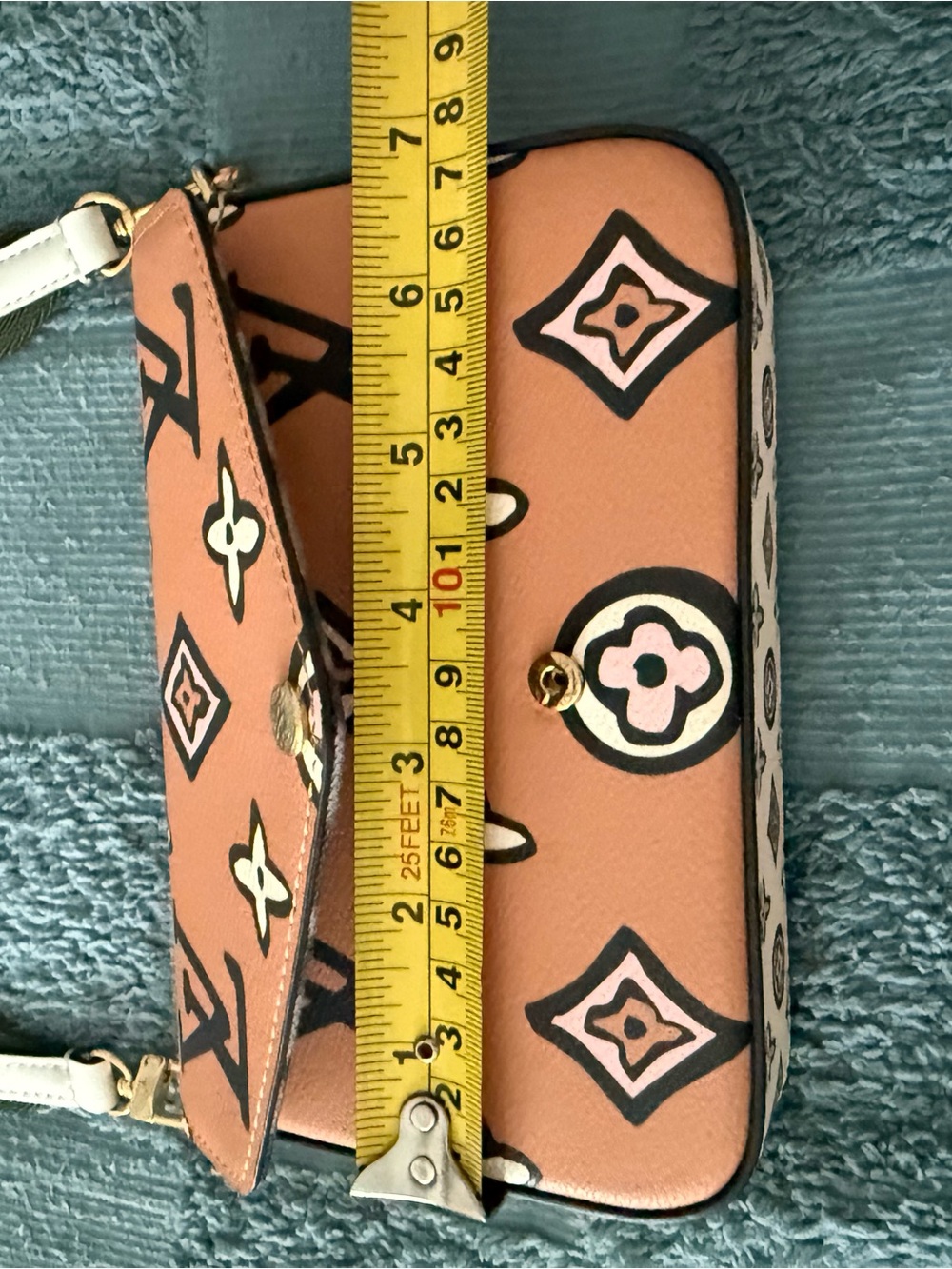 Felicie strap & go multicolor Monogram Crossbody Shoulder Bag with Green Strap - Picture 11 of 13
